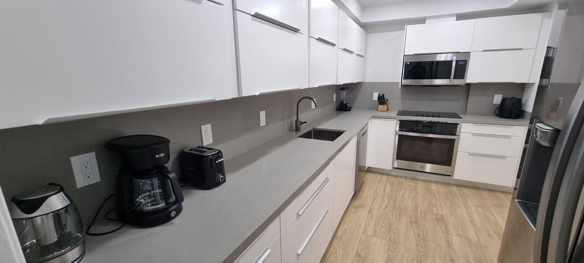 New Luxury Apartment 2Br 2Ba Direct Beach Access 할리우드 외부 사진