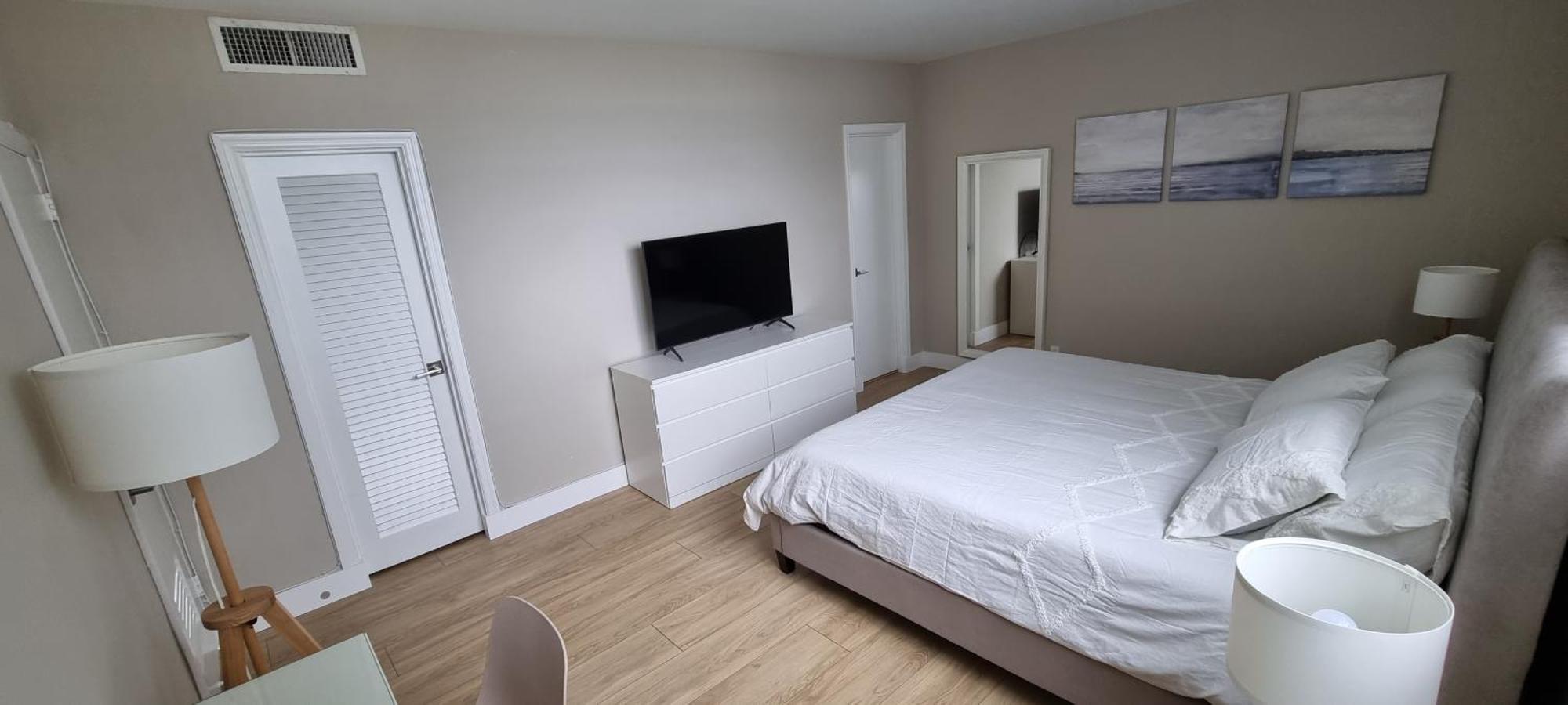 New Luxury Apartment 2Br 2Ba Direct Beach Access 할리우드 외부 사진